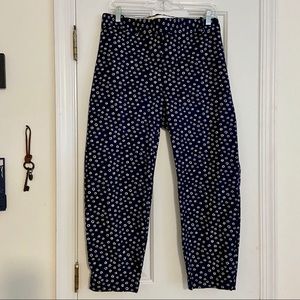 J. Crew Navy Floral Capri Pants 💙